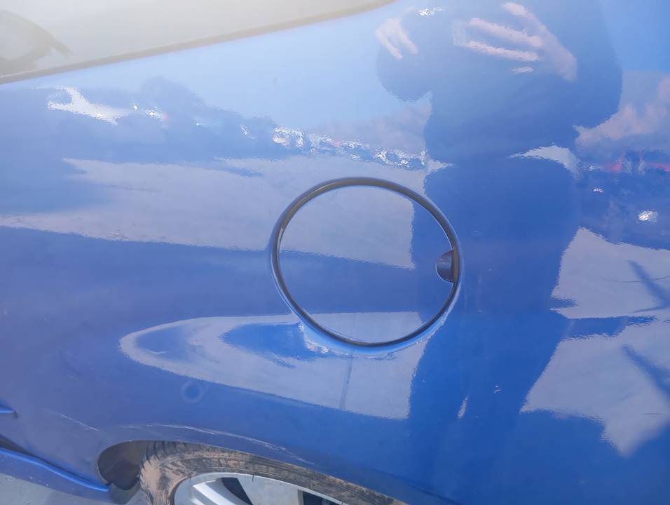 TAPA EXTERIOR COMBUSTIBLE