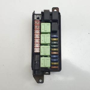 CAJA RELES / FUSIBLES 690660403 MINI MINI (R50,R53) Autodesguaces Alicante