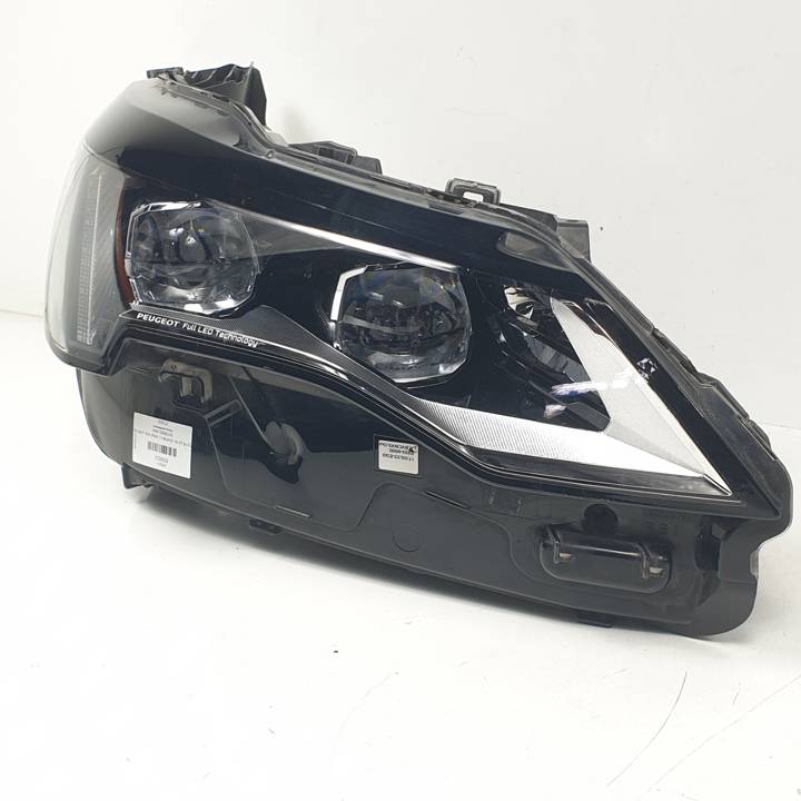 FARO DERECHO 9836230580 PEUGEOT 3008 (P84E) Autodesguaces Alicante
