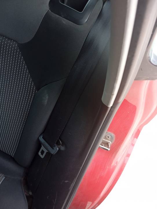 CINTURON SEGURIDAD TRASERO IZQUIERDO