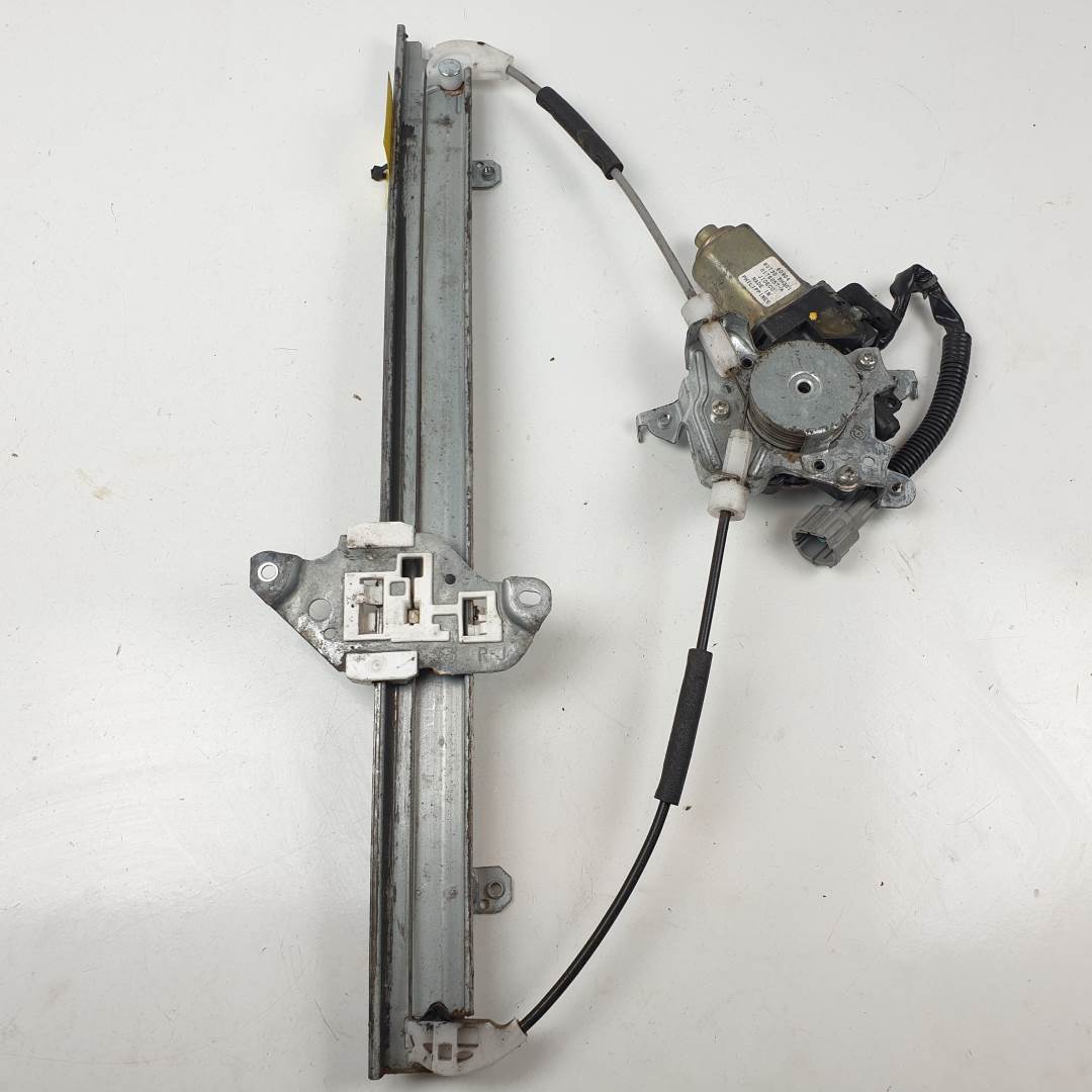 Fensterheber vorne rechts - 807308H301 - NISSAN - X-TRAIL (T30)