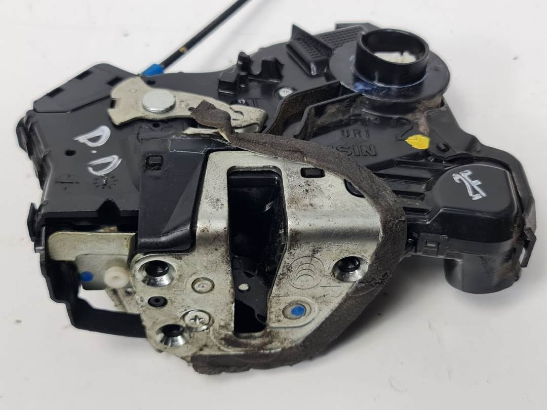 CERRADURA PUERTA DELANTERA DERECHA - A046693 - TOYOTA - AURIS (E150)