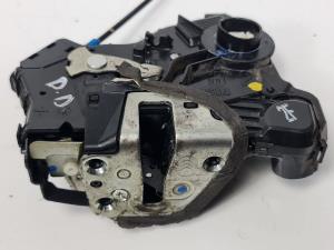 CERRADURA PUERTA DELANTERA DERECHA A046693 TOYOTA AURIS (E150) Autodesguaces Alicante