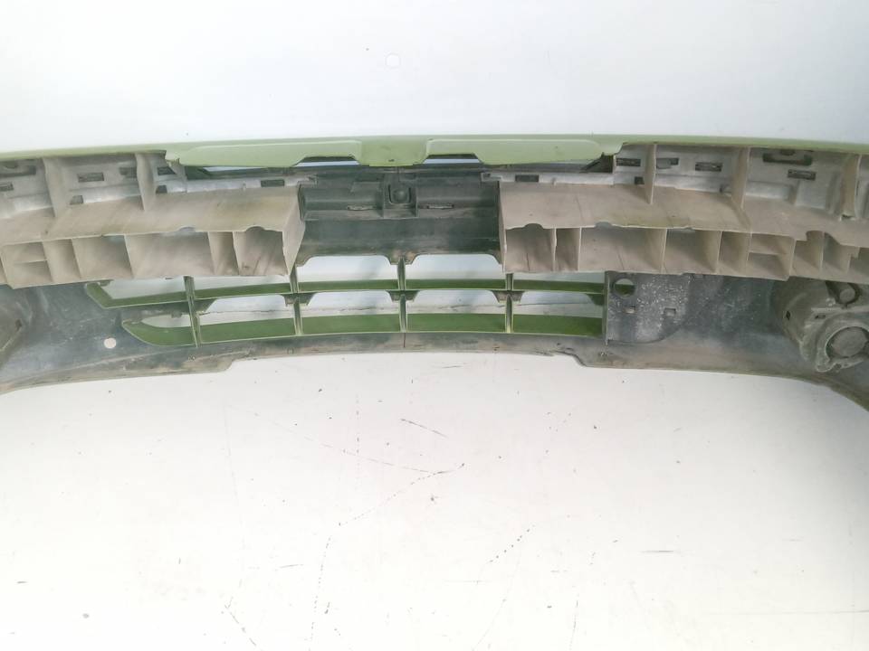 PARAGOLPES DELANTERO