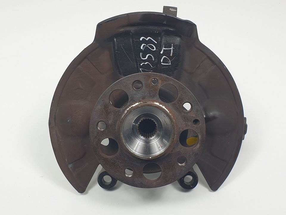 Achsschenkel vorne links - 6814196 - MERCEDES - CLASE A (W168)