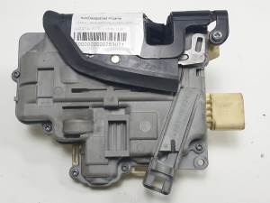CERRADURA PUERTA DELANTERA DERECHA 3C1837016A AUDI Q7 (4L) Autodesguaces Alicante