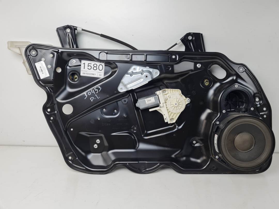 ELEVALUNAS DELANTERO IZQUIERDO - 1K0959702K - VOLKSWAGEN - PASSAT BERLINA (3C2)