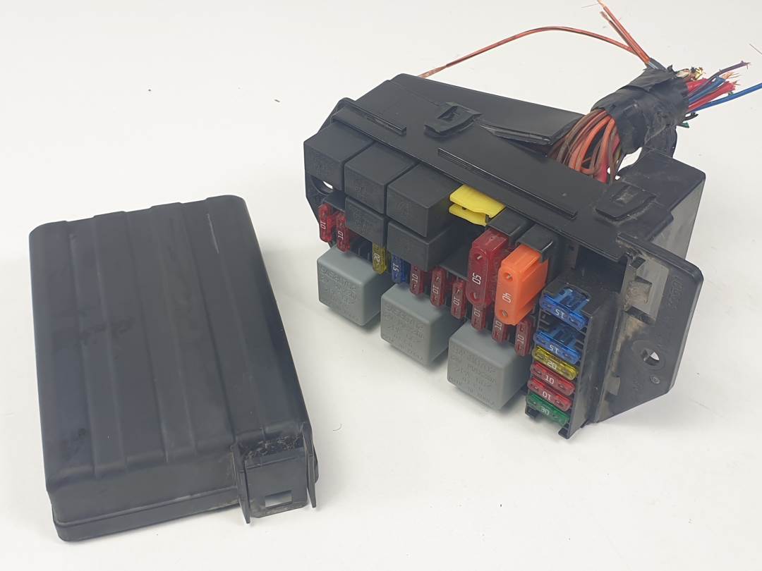 CAJA RELES / FUSIBLES - 96323500 - DAEWOO - MATIZ