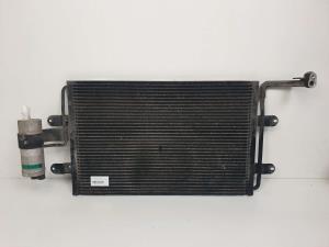 CONDENSADOR / RADIADOR AIRE ACONDICIONADO 1J082D191D SEAT LEON (1M1) Autodesguaces Alicante