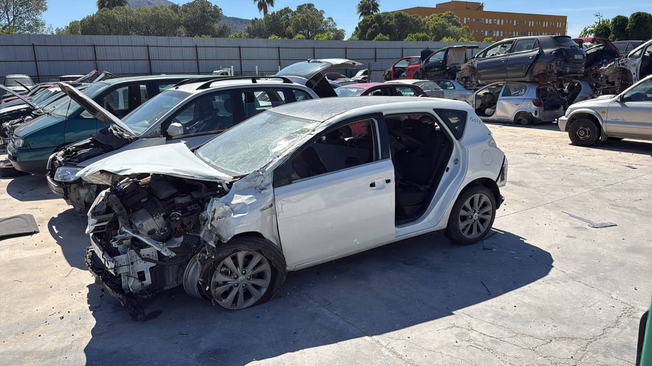 Imagen del vehículo TOYOTA AURIS