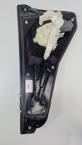 ELEVALUNAS TRASERO DERECHO CVH500020 LAND ROVER RANGE ROVER SPORT (L320) Autodesguaces Alicante