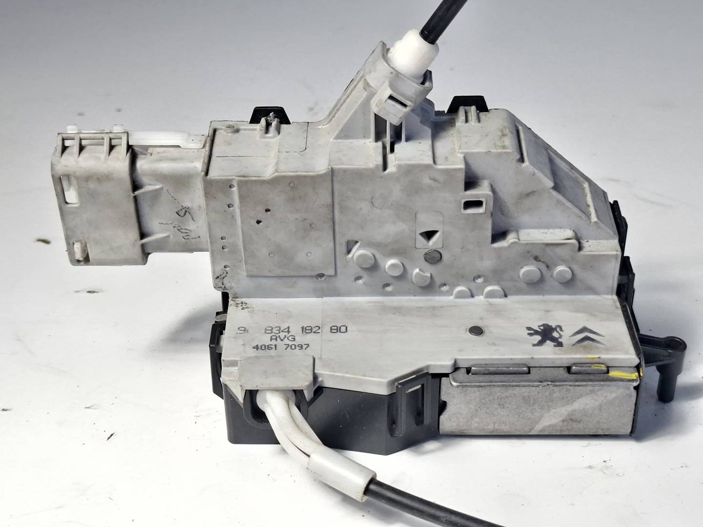 Foto 3 de Cerradura Puerta Delantera Izquierda Peugeot 407 (2004–2011)