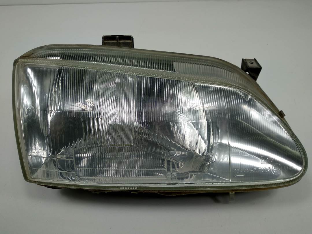 FARO DERECHO - RENAULT - MEGANE I SCENIC (JA0)