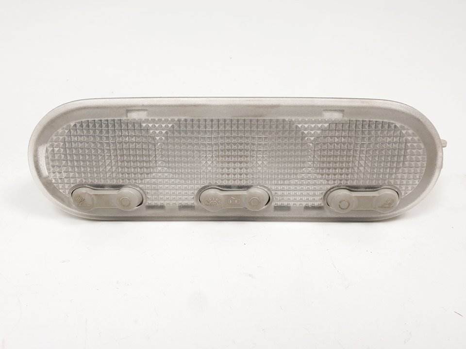 LUZ INTERIOR - 8200073234 - NISSAN - NOTE (E11E)