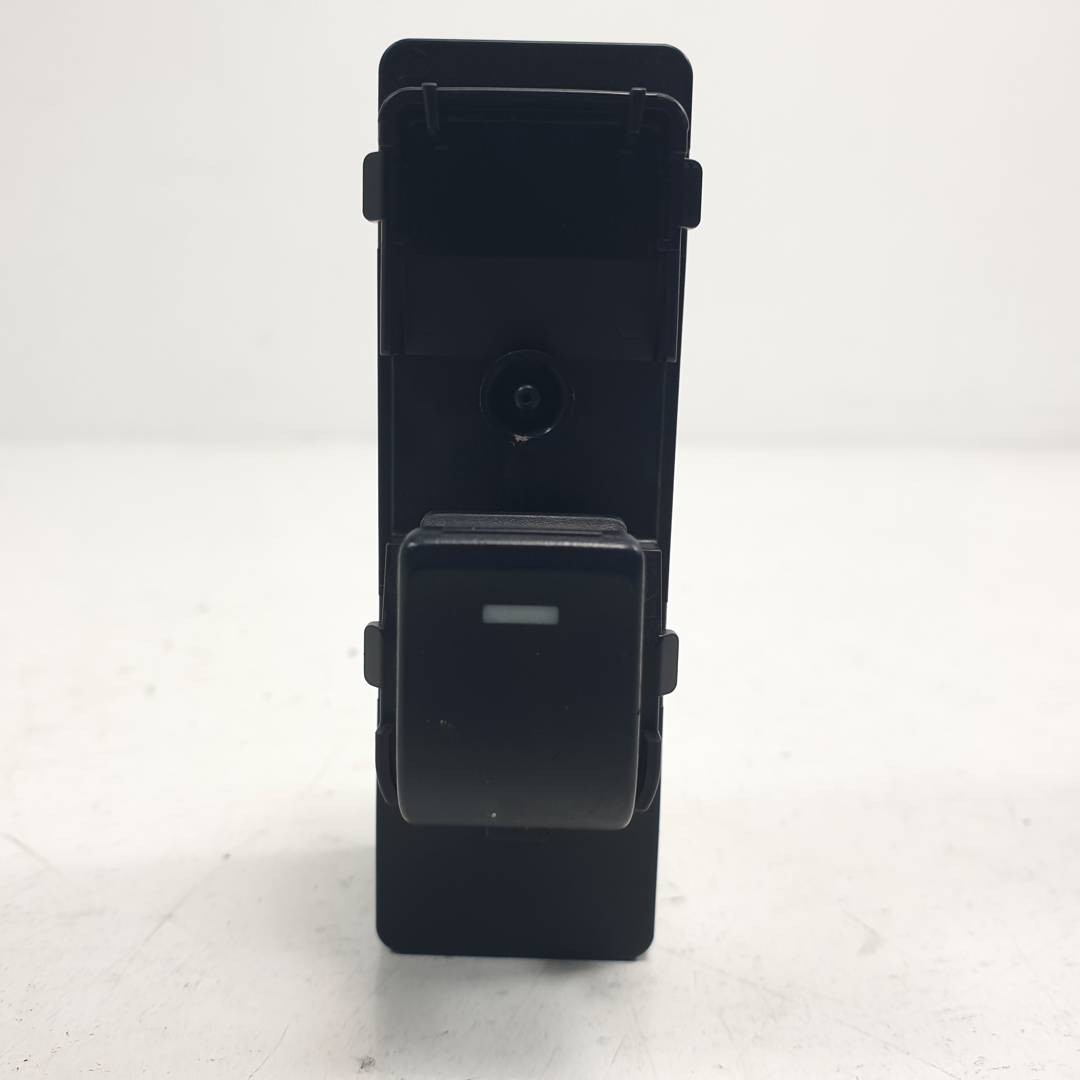 MANDO ELEVALUNAS DELANTERO DERECHO - KD4566370 - MAZDA - CX-5