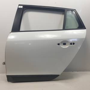PUERTA TRASERA IZQUIERDA RENAULT MEGANE III SPORT TOURER Autodesguaces Alicante