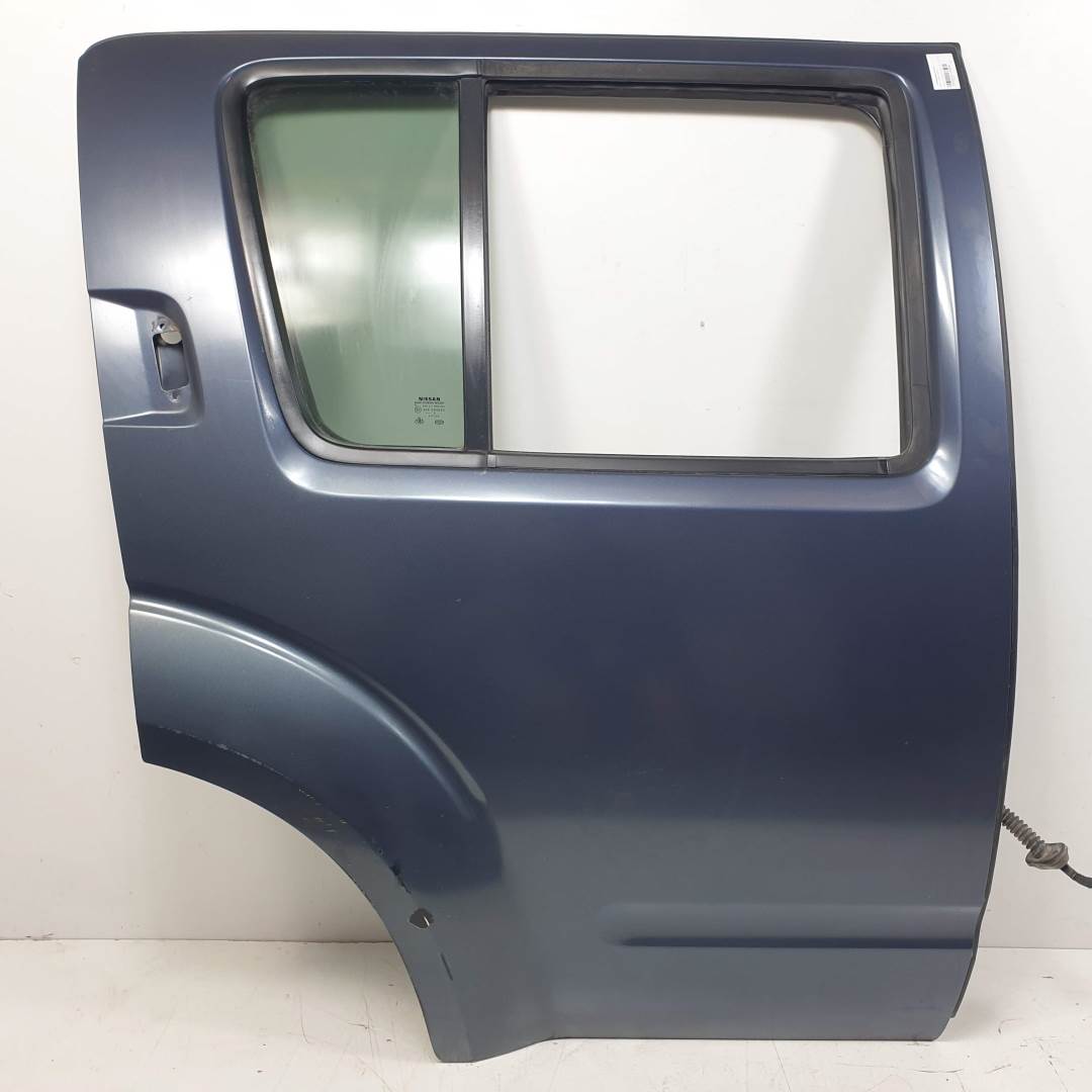 PUERTA TRASERA DERECHA - NISSAN - PATHFINDER (R51)