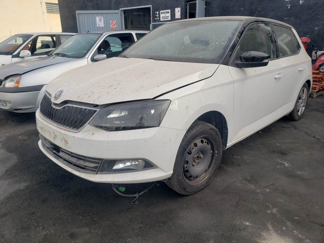 SKODA FABIA (2014 - ...)