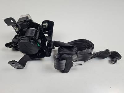 CINTURON SEGURIDAD TRASERO DERECHO 89820A6000 KIA CEE'D (JD) Autodesguaces Alicante