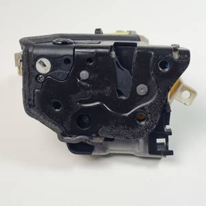 CERRADURA PUERTA TRASERA IZQUIERDA 8K0839015C AUDI A5 SPORTBACK (8TA) Autodesguaces Alicante