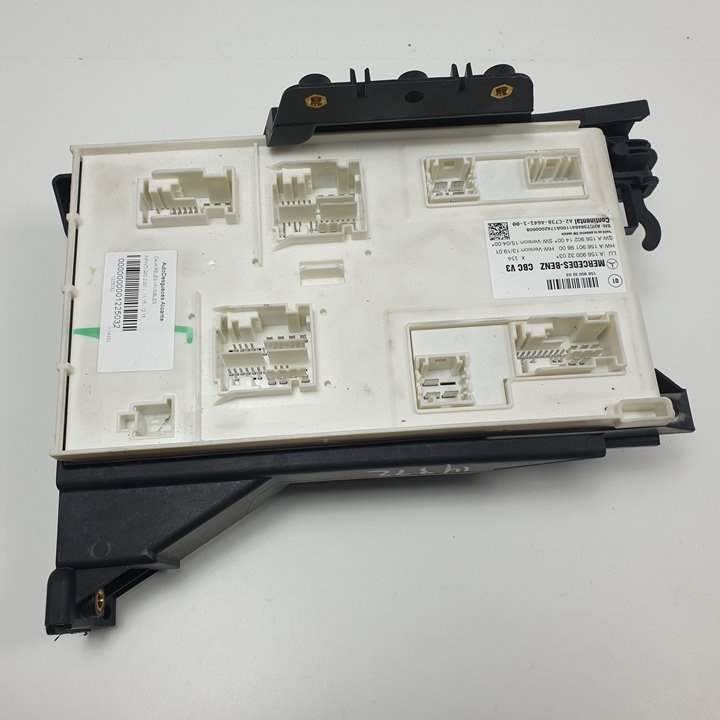CAJA RELES / FUSIBLES - A1569003203 - INFINITI - Q30