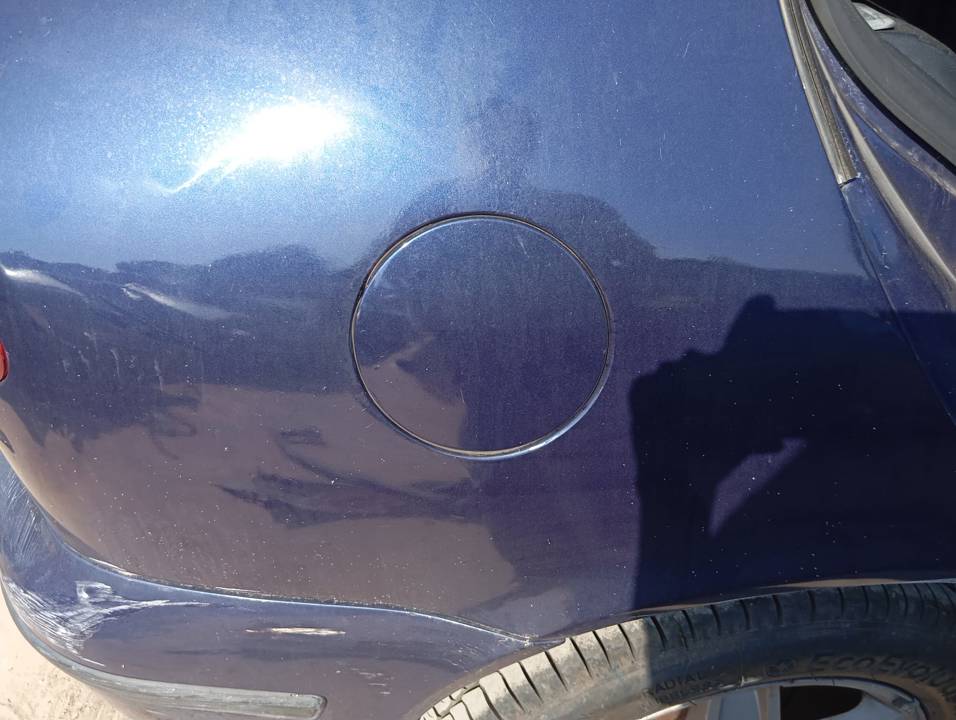 TAPA EXTERIOR COMBUSTIBLE