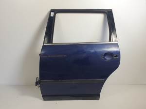 PUERTA TRASERA IZQUIERDA VOLKSWAGEN PASSAT VARIANT (3B6) Autodesguaces Alicante