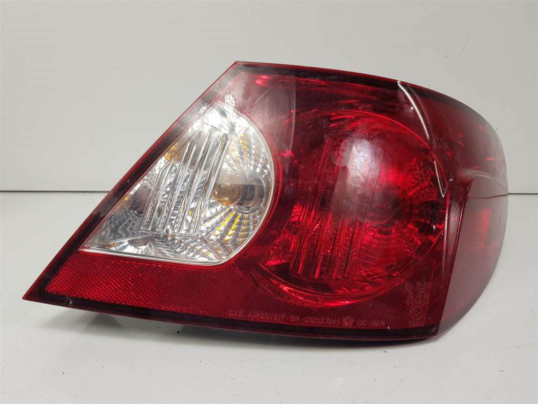 PILOTO TRASERO DERECHO - 05303986A - CHRYSLER - SEBRING BERLINA