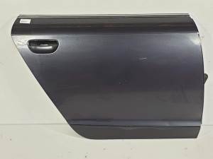 PUERTA TRASERA DERECHA AUDI A6 BERLINA (4F2) Autodesguaces Alicante