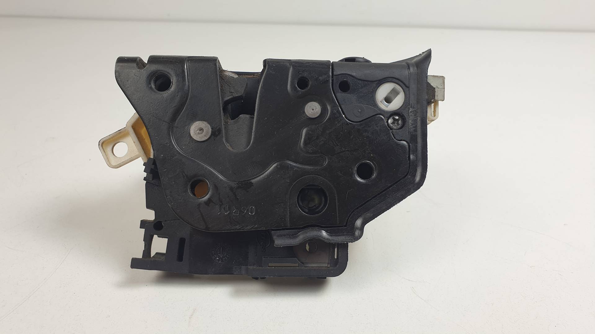 CERRADURA PUERTA TRASERA DERECHA - 1P0839016D - SEAT - LEON (1P1)