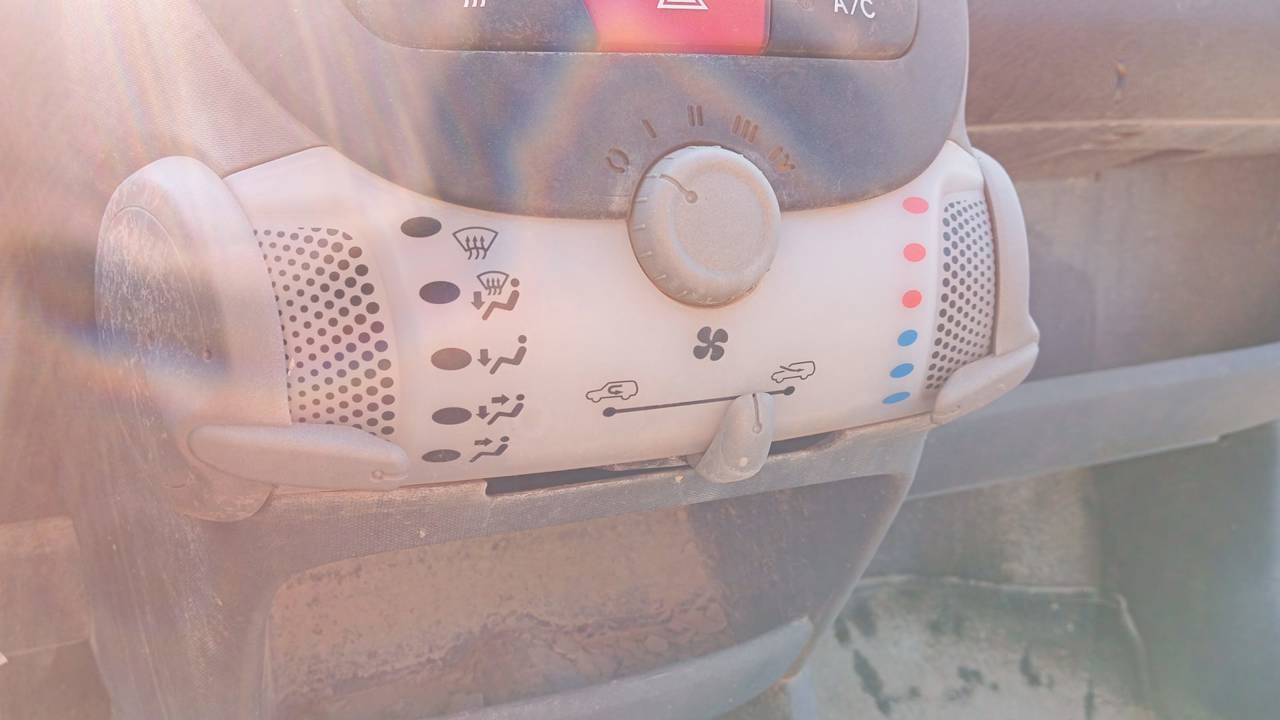 MANDO CALEFACCION / AIRE ACONDICIONADO