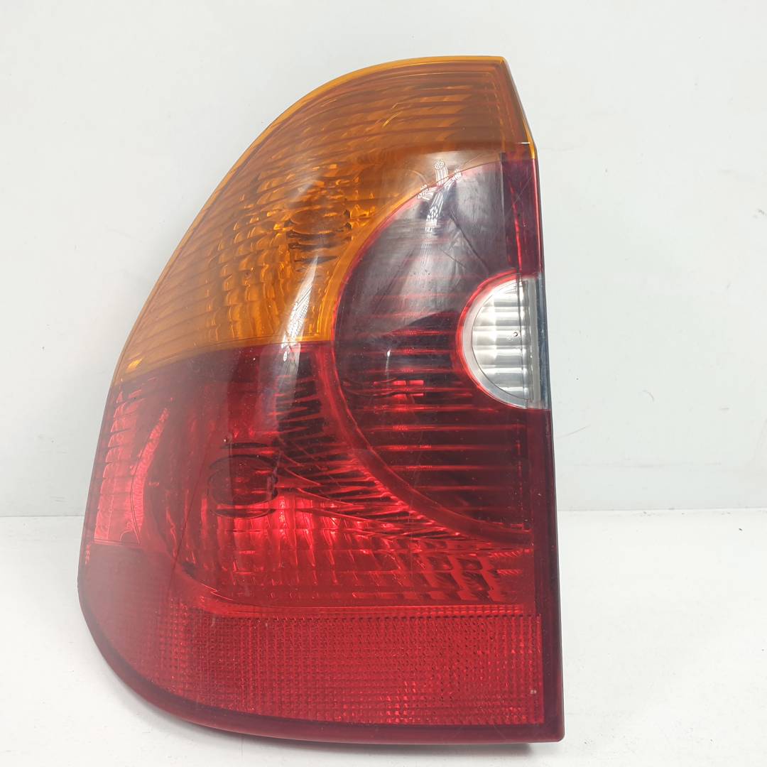PILOTO TRASERO IZQUIERDO - 63216990167 - BMW - X3 (E83)