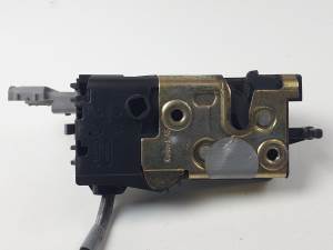 CERRADURA PUERTA TRASERA DERECHA 9681337080 CITROEN C4 BERLINA Autodesguaces Alicante