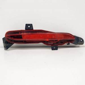 FARO ANTINIEBLA TRASERO DERECHO J8A216K272AD LAND ROVER RANGE ROVER VELAR Autodesguaces Alicante