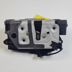CERRADURA PUERTA TRASERA DERECHA GN15A264A27ED FORD ECOSPORT (CR6) Autodesguaces Alicante