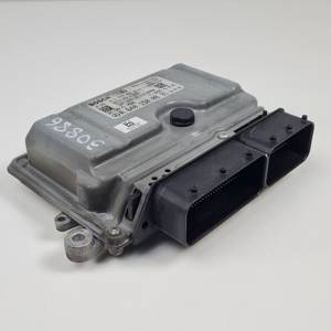 CENTRALITA MOTOR UCE 0281013555 MERCEDES CLASE B (W245) Autodesguaces Alicante