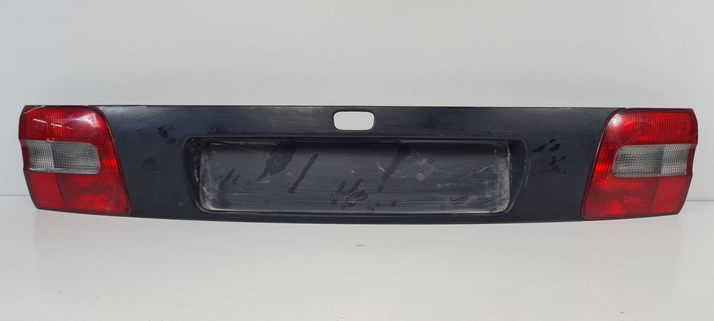 Rückleuchte Mitte - 30804697 - VOLVO - V40 FAMILIAR