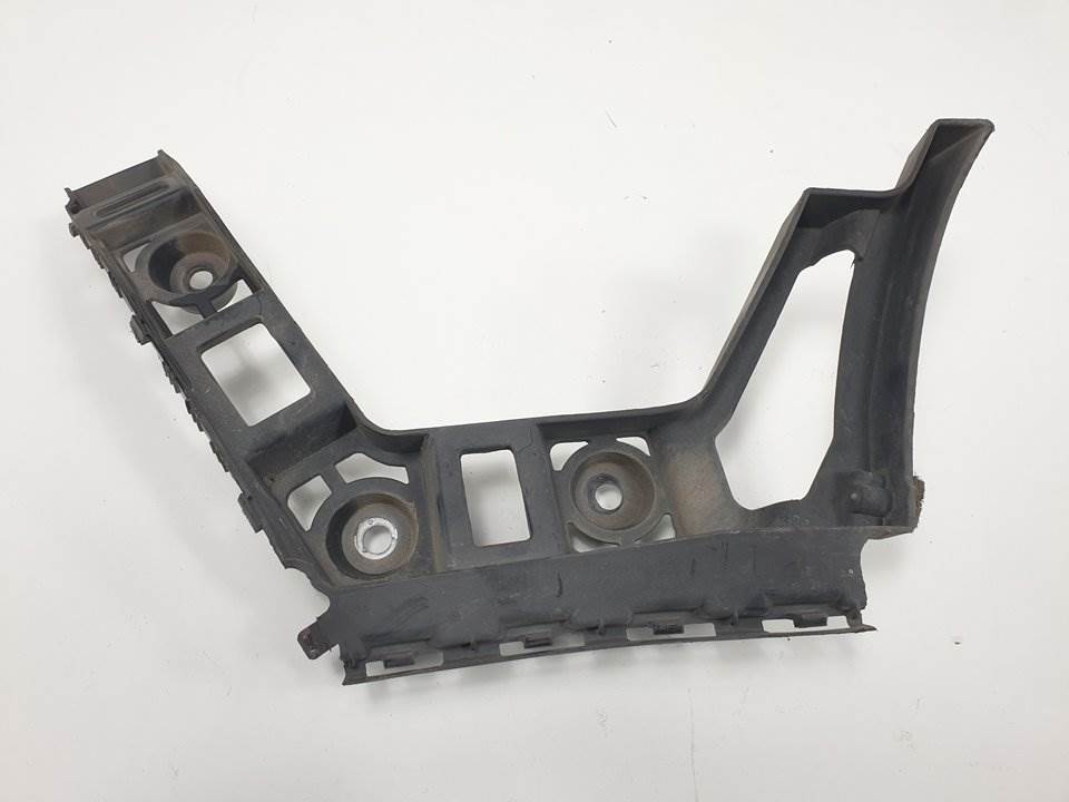 MOLDURAS TRASERAS - VOLKSWAGEN - GOLF VI (5K1)
