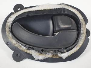 MANETA INTERIOR TRASERA DERECHA 9642248677 PEUGEOT 406 BERLINA (S1/S2) Autodesguaces Alicante