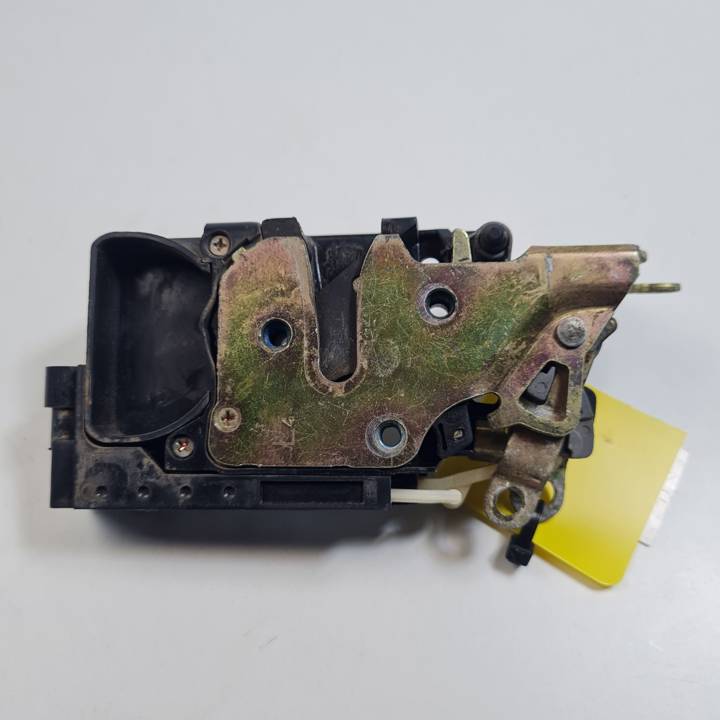 CERRADURA PUERTA DELANTERA IZQUIERDA DAEWOO KALOS Autodesguaces Alicante