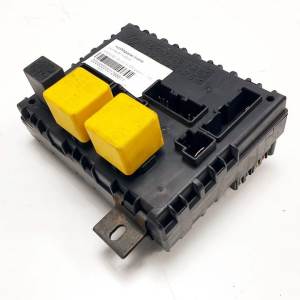 CAJA RELES / FUSIBLES 46447809 ALFA ROMEO 156 (116) Autodesguaces Alicante