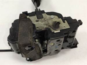 CERRADURA PUERTA TRASERA IZQUIERDA RENAULT MEGANE III SPORT TOURER Autodesguaces Alicante