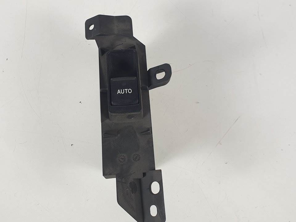 MANDO ELEVALUNAS TRASERO DERECHO - 8403030110 - LEXUS - GS (GS/US/WS19)