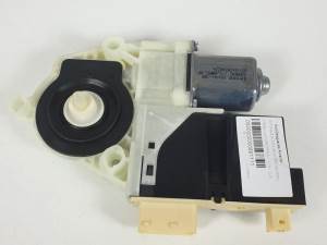 MOTOR ELEVALUNAS DELANTERO IZQUIERDO 9221R6 CITROEN C4 COUPE Autodesguaces Alicante