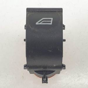 MANDO ELEVALUNAS DELANTERO DERECHO BM5T14529BA FORD TRANSIT CONNECT Autodesguaces Alicante