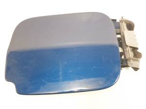 TAPA EXTERIOR COMBUSTIBLE DACIA DUSTER Autodesguaces Alicante