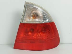 PILOTO TRASERO DERECHO 28670204 BMW SERIE 3 TOURING (E46) Autodesguaces Alicante