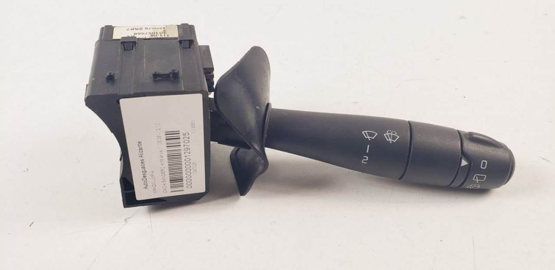 MANDO LIMPIA - 8200792587 - DACIA - SANDERO