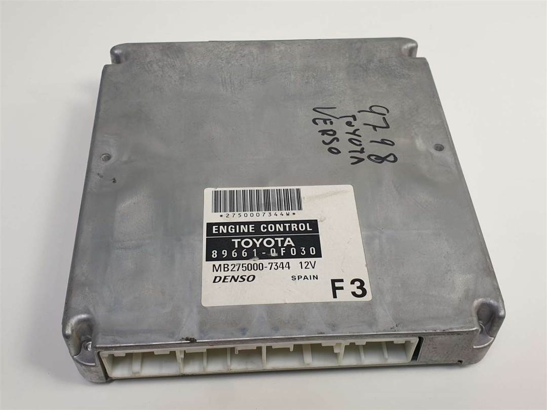 CENTRALITA MOTOR UCE - 896610F030 - TOYOTA - COROLLA VERSO (R1)