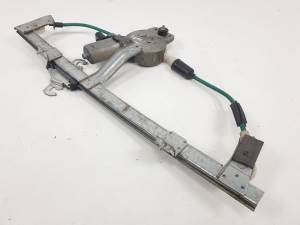 ELEVALUNAS DELANTERO DERECHO 32173002P ALFA ROMEO 146 Autodesguaces Alicante